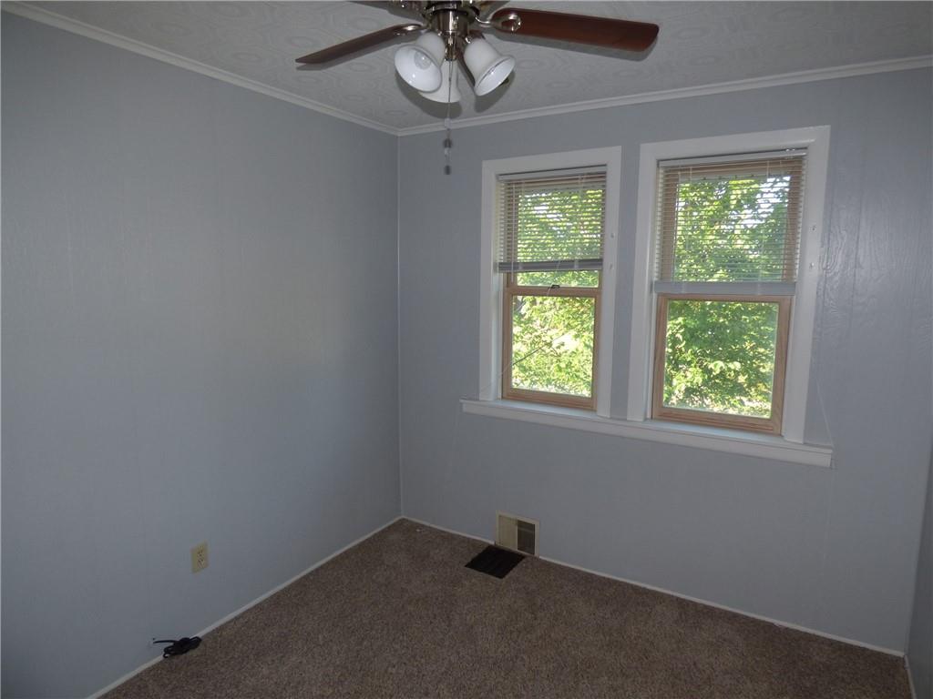 3126 Middletown Road Pittsburgh, PA 15204 - Photo 14 of 20 Gallery Image 14