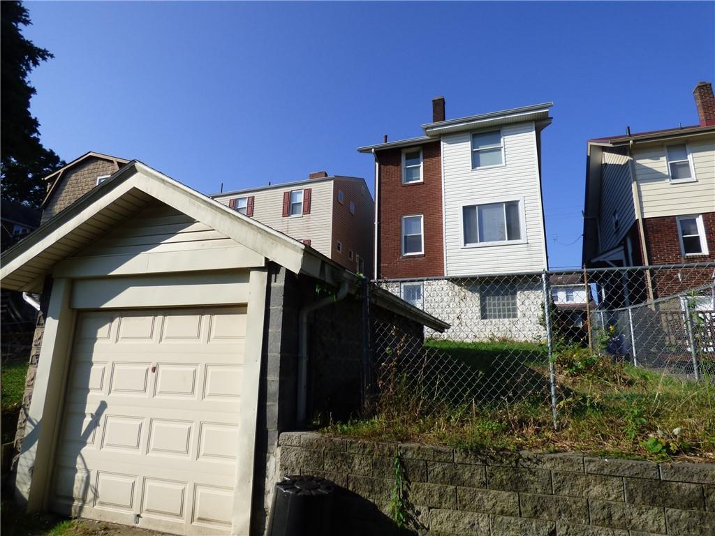 3126 Middletown Road Pittsburgh, PA 15204 - Photo 19 of 20 Gallery Image 19