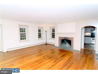 119 South Valley Road Paoli, PA 19301 - Photo 3 of 12 Living Room