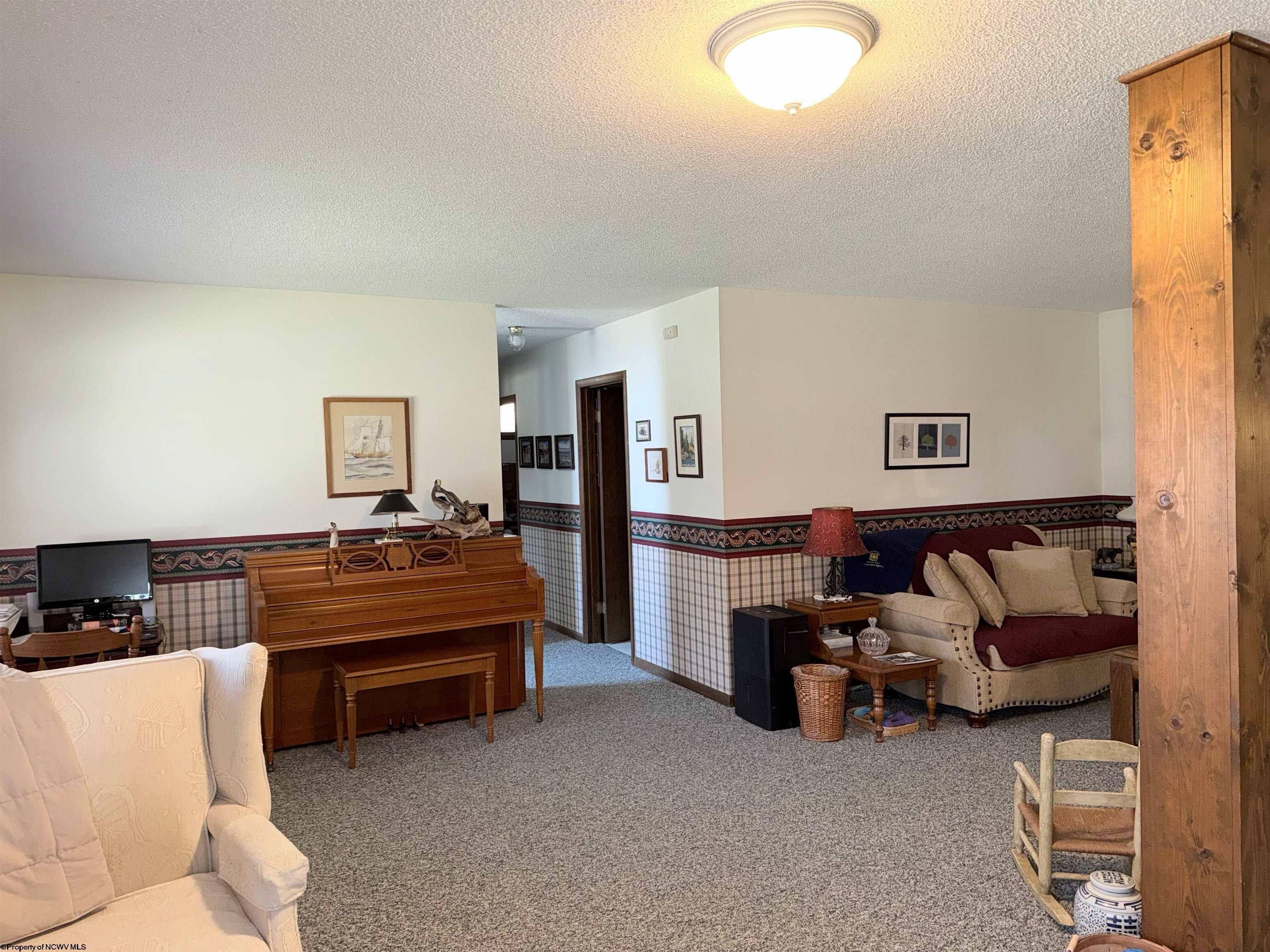 344 Harpertown Road Elkins, WV 26241 - Photo 15 of 44 Gallery Image 15