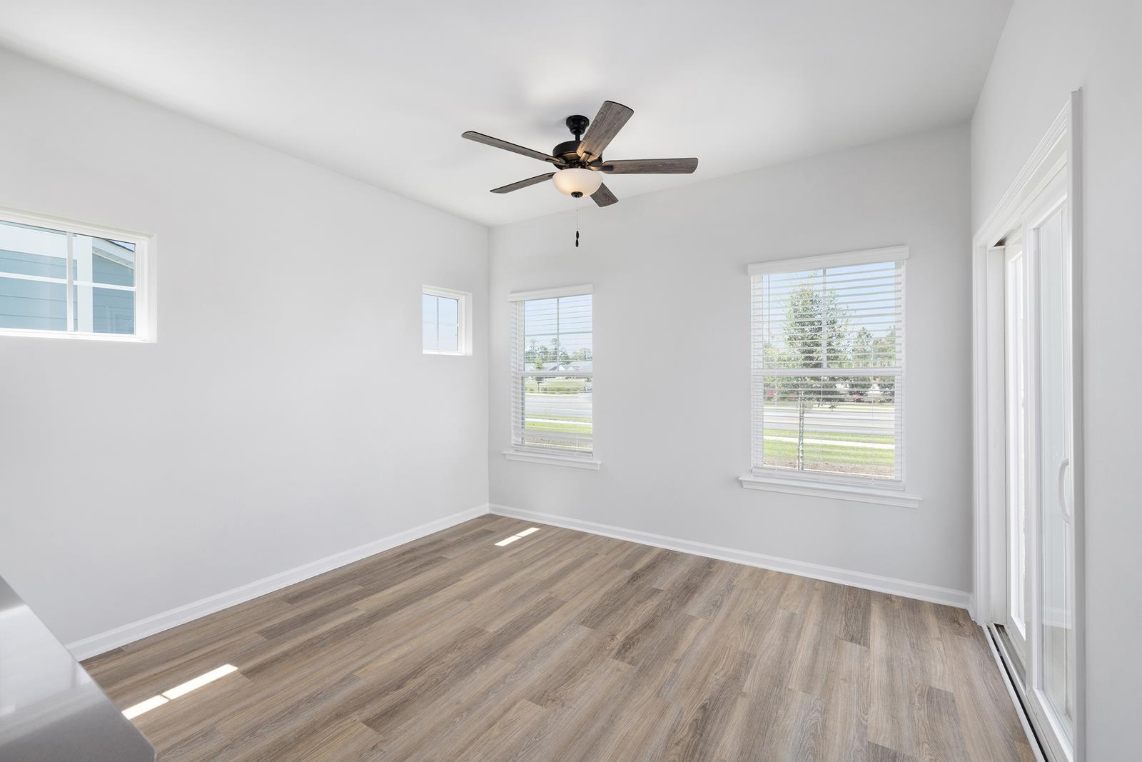 283 Ferretti Street, Unit YORKTOWN Myrtle Beach, SC 29579 - Photo 23 of 33