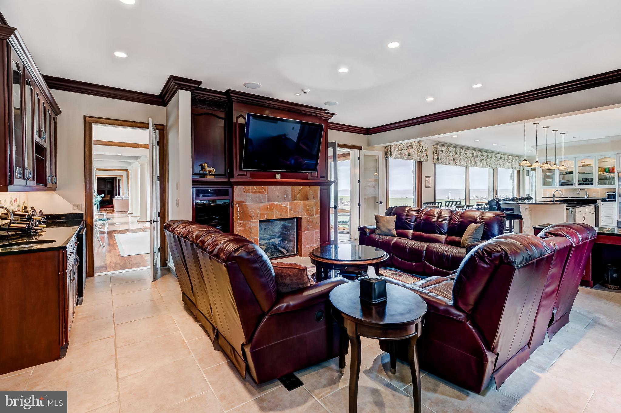 7402 Kent Point Road Stevensville, MD 21666 - Photo 39 of 134 Wet Bar area off Family room