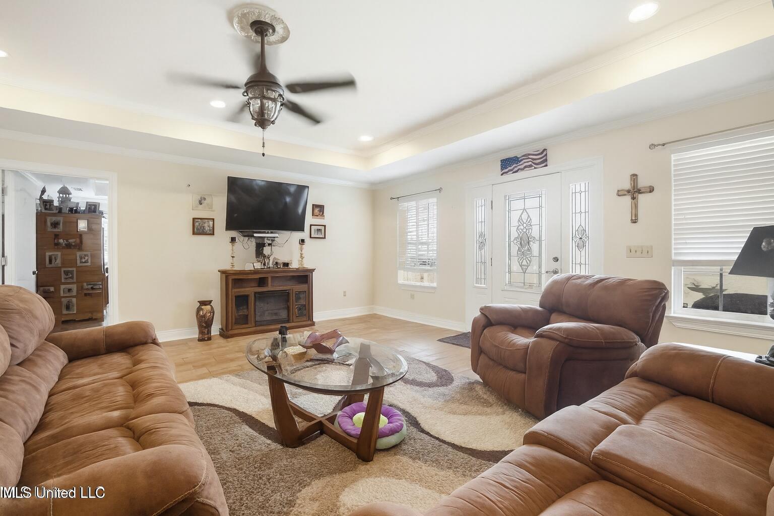 13206 Ridgeland Road Vancleave, MS 39565 - Photo 13 of 42 LIVING ROOM