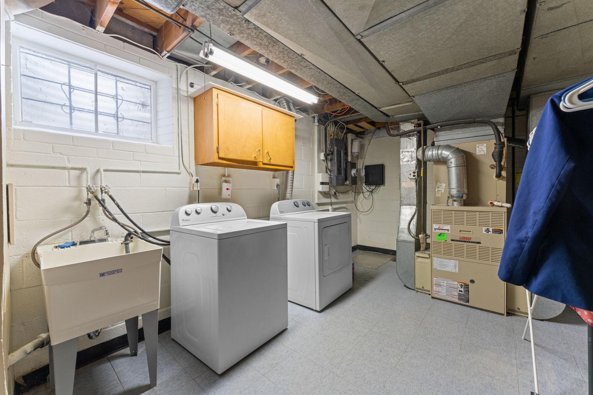 5121 Baltan Road Bethesda, MD 20816 - Photo 41 of 54 Washer and Dryer
