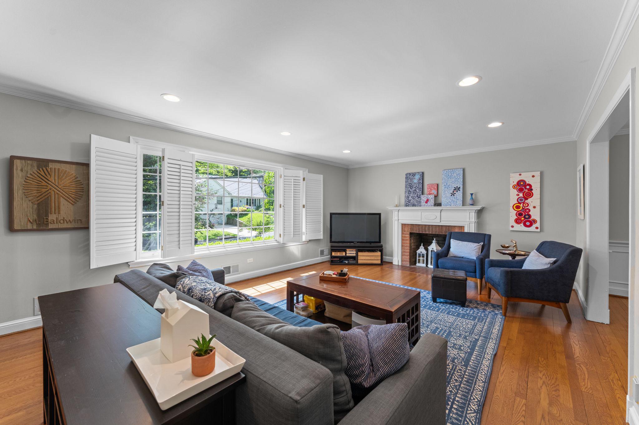 5121 Baltan Road Bethesda, MD 20816 - Photo 6 of 54