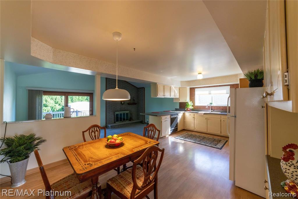 14127 Martin Road Warren, MI 48088 - Photo 6 of 34