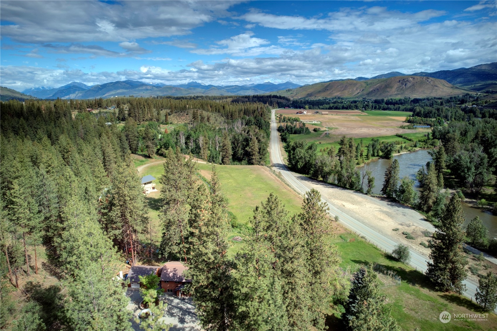 6 Rising Eagle Road Twisp, WA 98856 - Photo 39 of 40 a view of lake with mountain