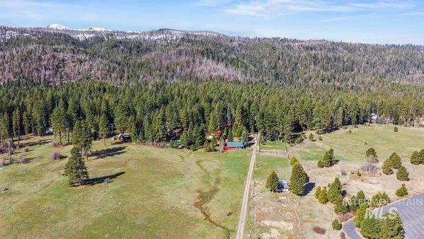 $299,000 | 38 Pats Lane, Cascade, ID 83611