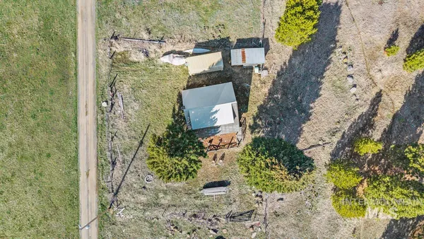 $299,000 | 38 Pats Lane, Cascade, ID 83611