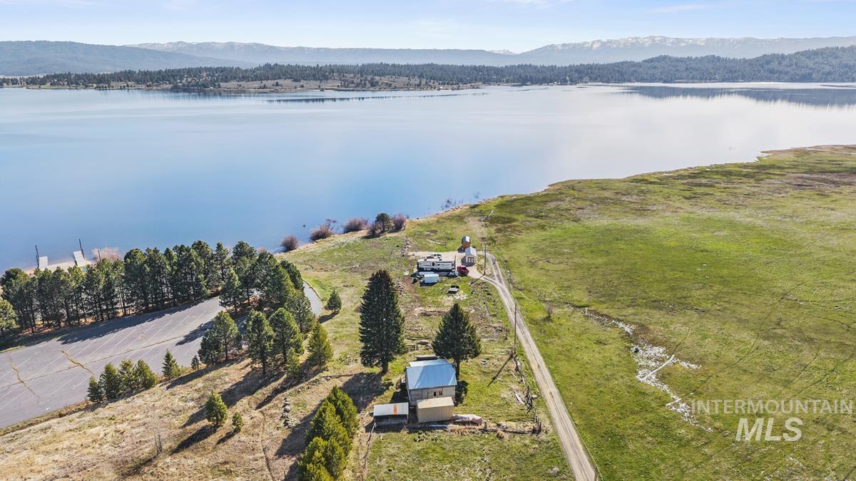 38 Pats Lane Cascade, ID 83611 - Photo 5 of 26
