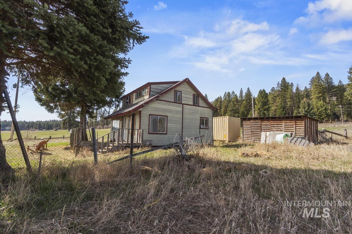38 Pats Lane Cascade, ID 83611 - Photo 8 of 26