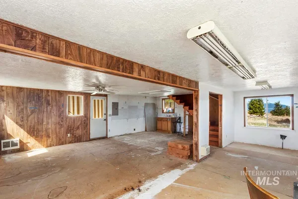 $299,000 | 38 Pats Lane, Cascade, ID 83611