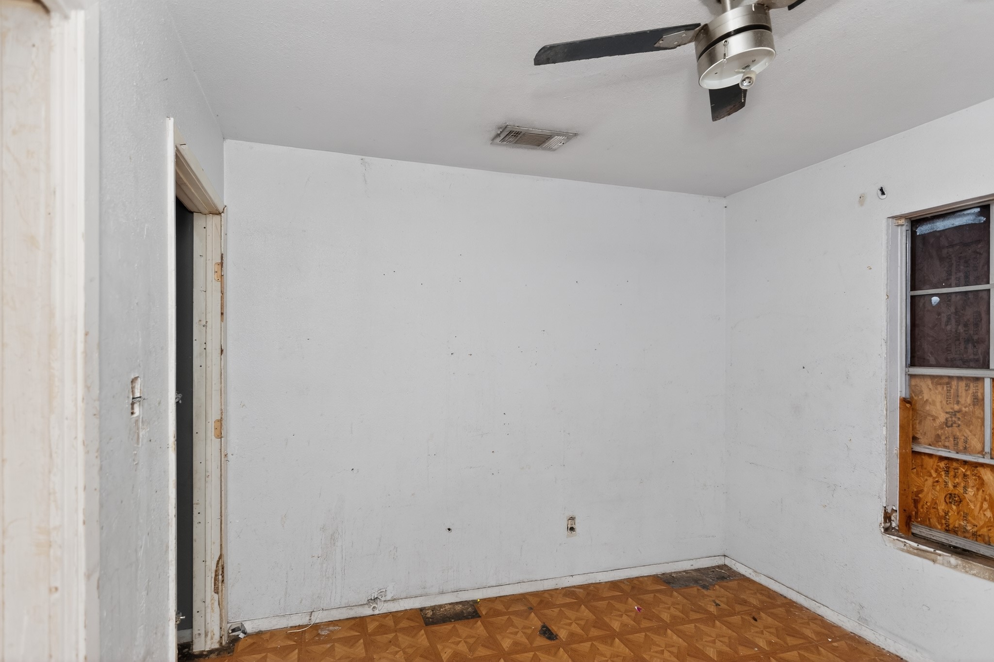1003 Arthur Stiles Road Austin, TX 78721 - Photo 10 of 30