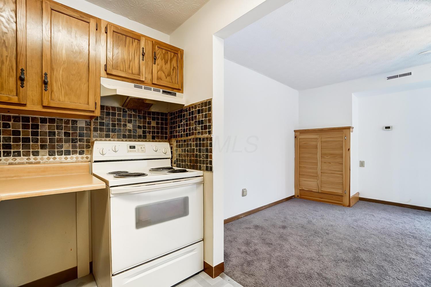 4115 Karl Road, Unit 209 Columbus, OH 43224 - Photo 11 of 21