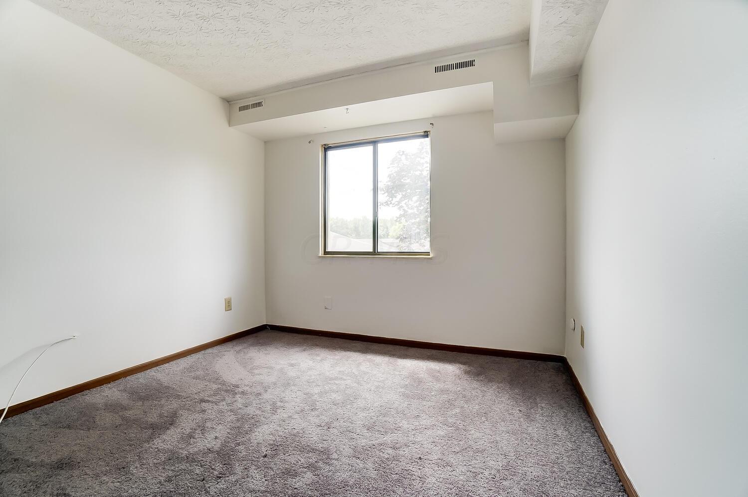 4115 Karl Road, Unit 209 Columbus, OH 43224 - Photo 20 of 21
