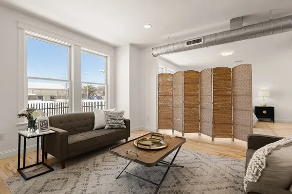 $899,000 | 23 Park Street, Unit 2, Somerville, MA 02143
