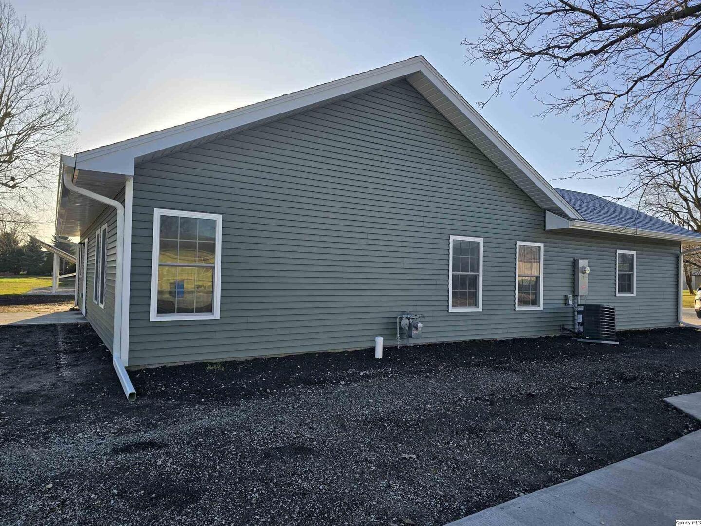 1301 Wabash Avenue Carthage, IL 62321 - Photo 17 of 18