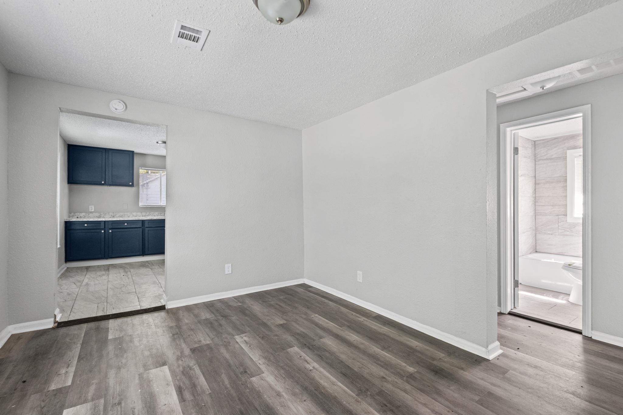 564 West Peebles Road Memphis, TN 38109 - Photo 6 of 16 Gallery Image 6