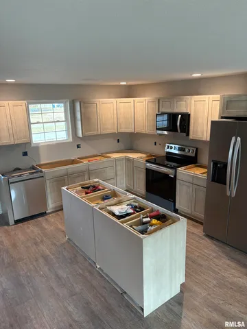 $294,900 | 102 Townhouse Drive, Carterville, IL 62918