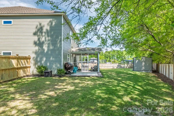 $380,000 | 50 Ridge Cir Drive, Camden, SC 29020