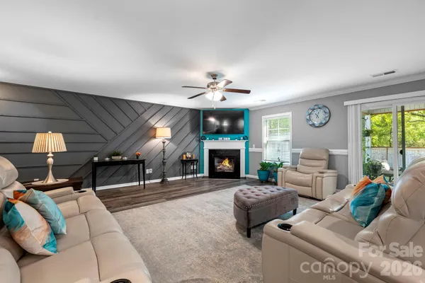 $380,000 | 50 Ridge Cir Drive, Camden, SC 29020