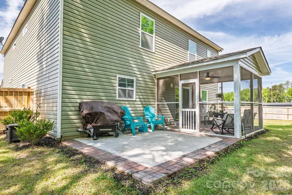 $380,000 | 50 Ridge Cir Drive, Camden, SC 29020