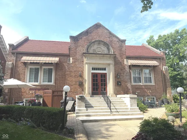 $425,000 | 196 East Madison Street, Unit B, Franklin, IN 46131