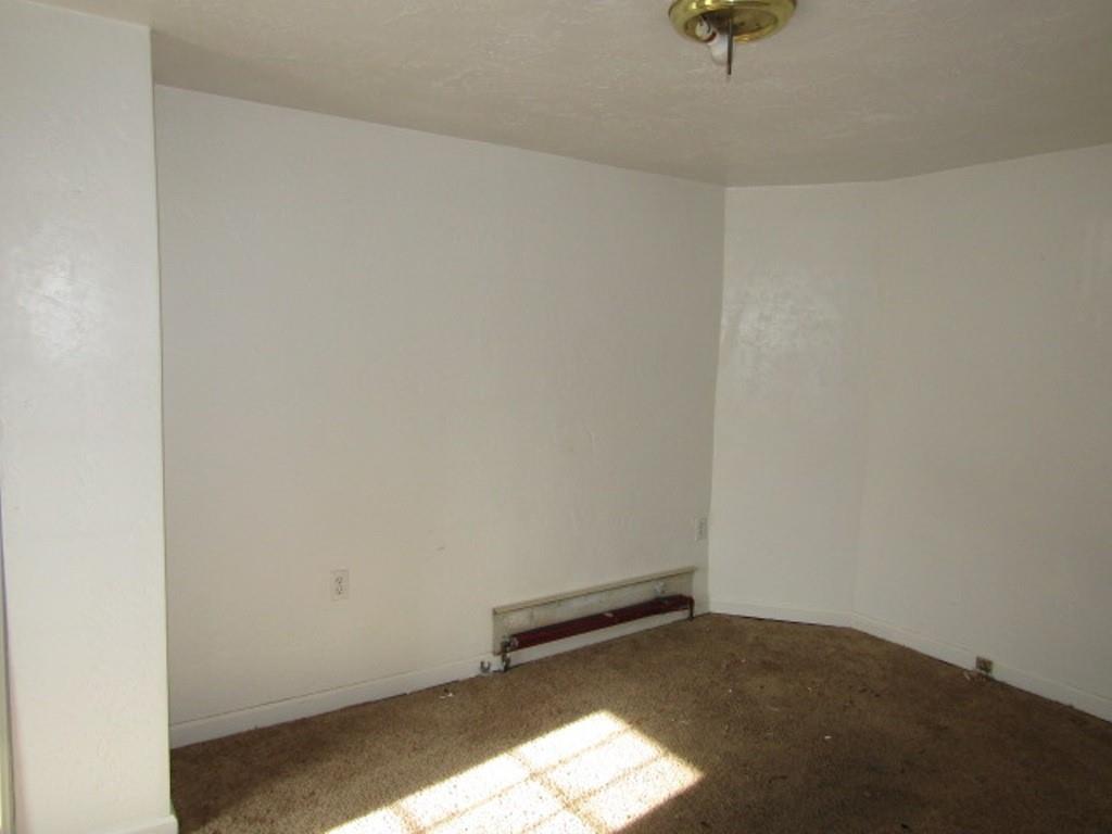 84 2nd Street California, PA 15419 - Photo 21 of 28 a view of room
