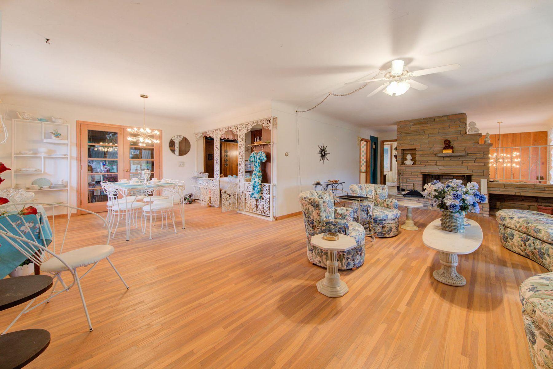 5509 Hansen Road Edina, MN 55436 - Photo 6 of 19