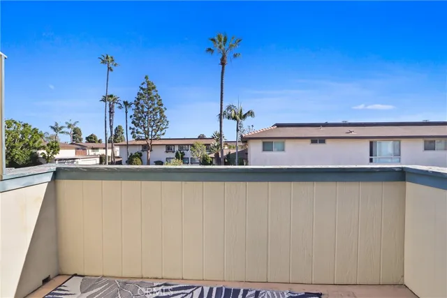 $769,000 | 16611 Sell, Unit 24, Huntington Beach, CA 92649