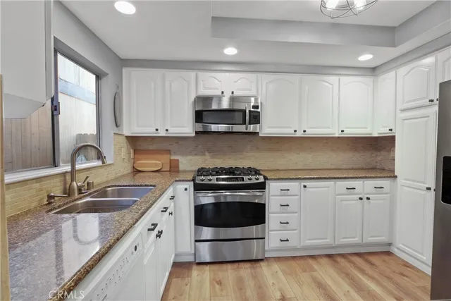 $769,000 | 16611 Sell, Unit 24, Huntington Beach, CA 92649