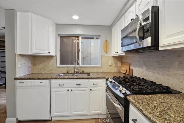 $769,000 | 16611 Sell, Unit 24, Huntington Beach, CA 92649