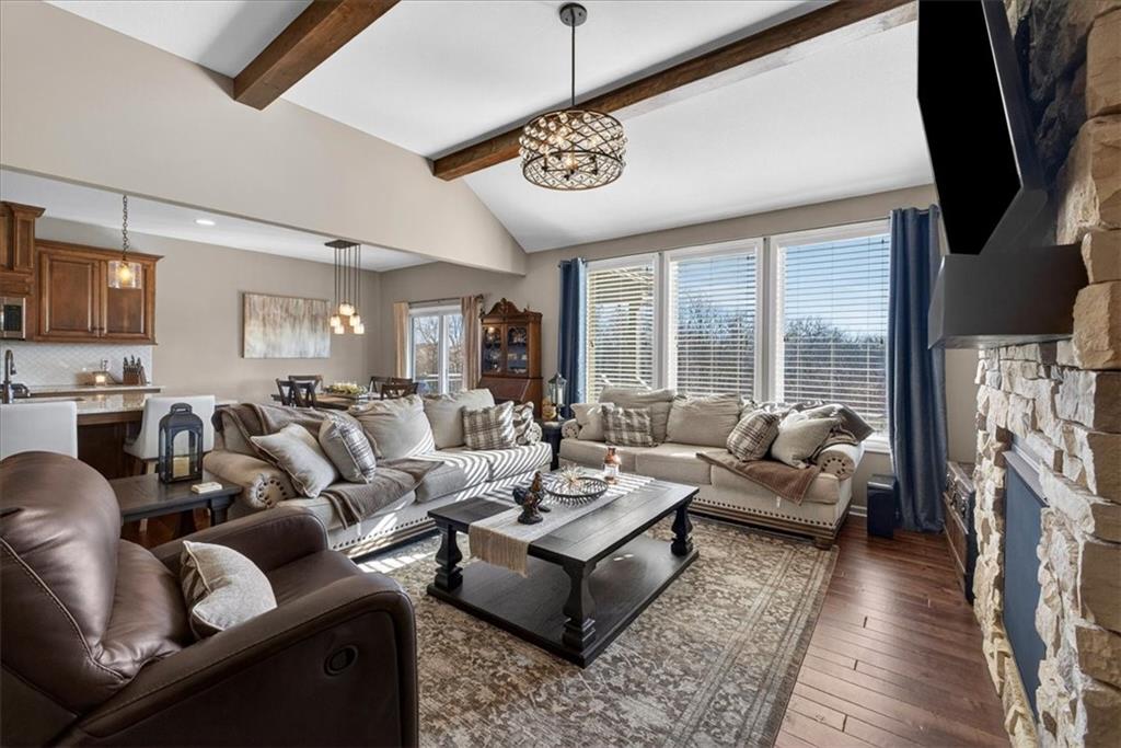 19013 Deer Run Street Spring Hill, KS 66083 - Photo 11 of 29