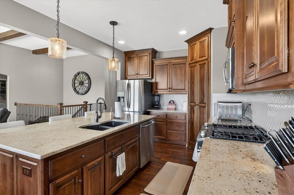 19013 Deer Run Street Spring Hill, KS 66083 - Photo 6 of 29