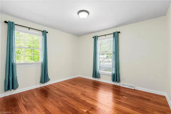 $435,000 | 108 Spillsbury Court, Clemmons, NC 27012