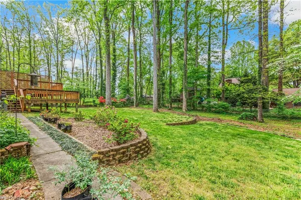 $435,000 | 108 Spillsbury Court, Clemmons, NC 27012