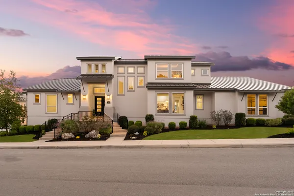 $1,100,000 | 302 Majestic Bluff, San Antonio, TX 78258