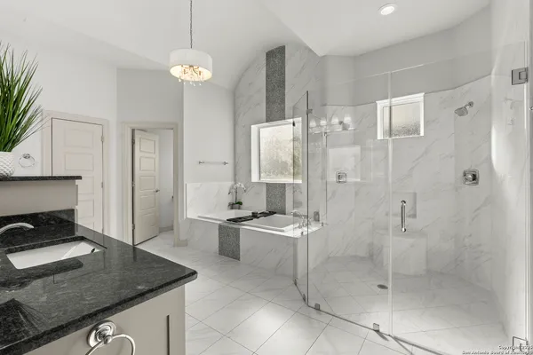 $1,100,000 | 302 Majestic Bluff, San Antonio, TX 78258