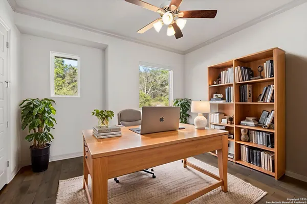 $1,100,000 | 302 Majestic Bluff, San Antonio, TX 78258