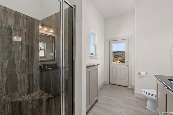 $1,100,000 | 302 Majestic Bluff, San Antonio, TX 78258