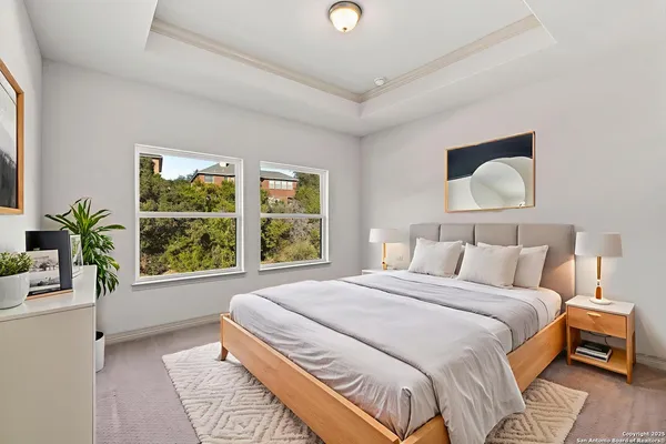 $1,100,000 | 302 Majestic Bluff, San Antonio, TX 78258