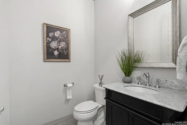 $1,100,000 | 302 Majestic Bluff, San Antonio, TX 78258