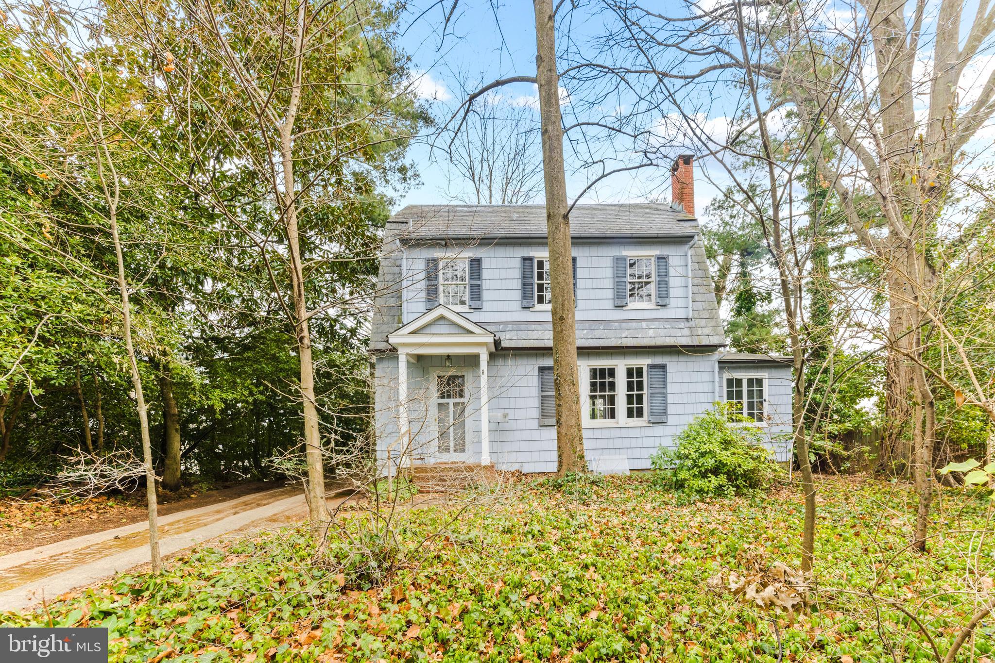 6405 Pinehurst Road Baltimore, MD 21212 - Photo 3 of 57
