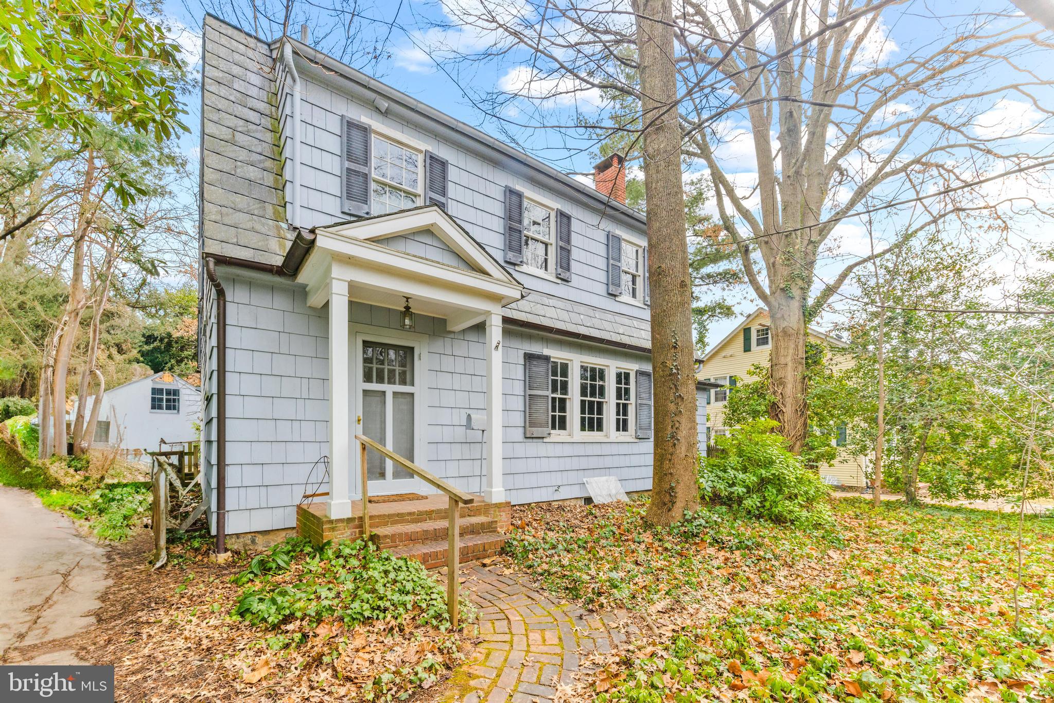 6405 Pinehurst Road Baltimore, MD 21212 - Photo 4 of 57