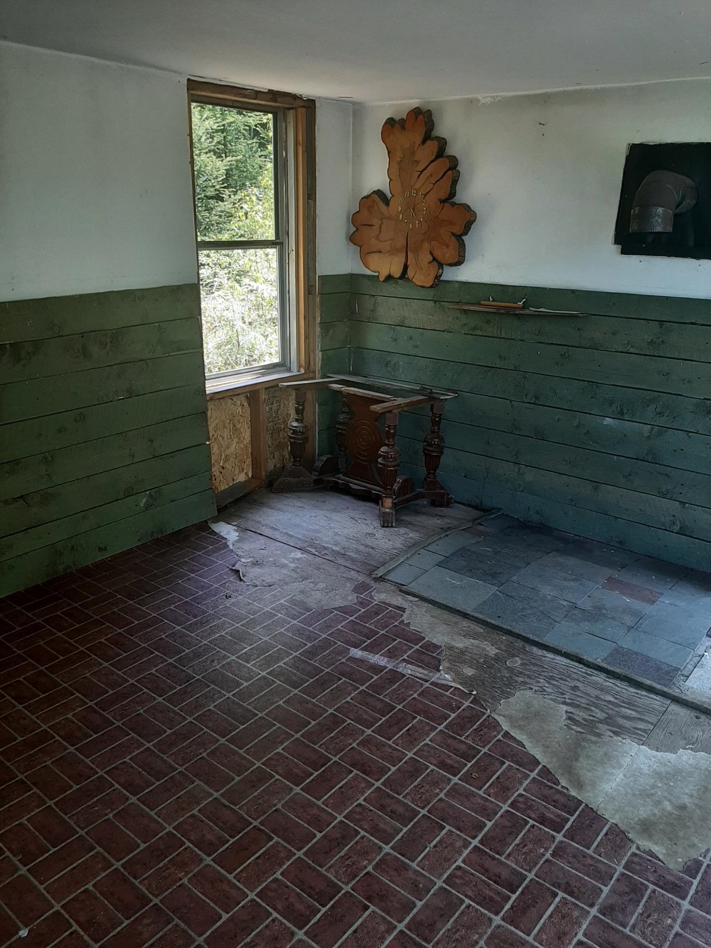 130 Newton Road Lowell, VT 05847 - Photo 7 of 19