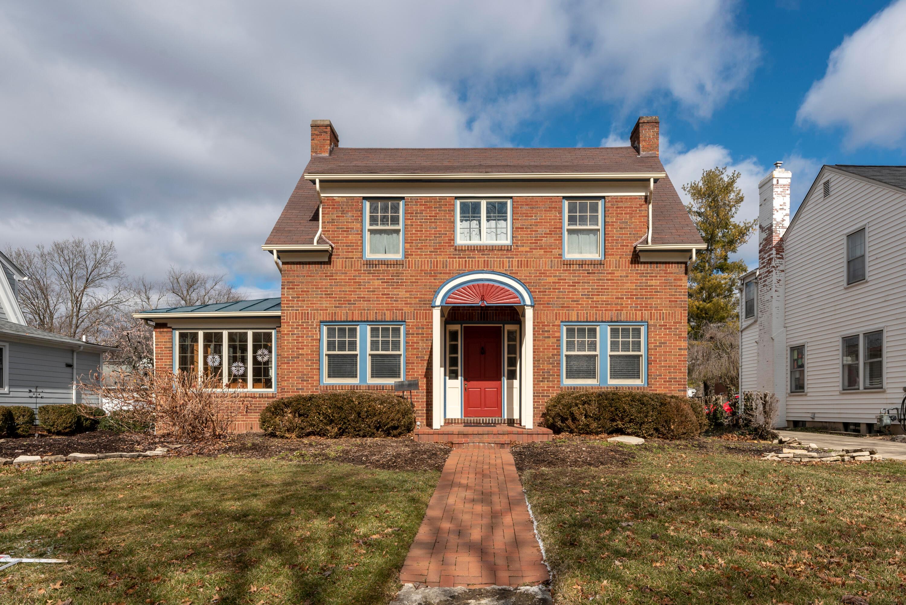 1618 Doone Road Columbus, OH 43221 - Photo 1 of 37 Exterior