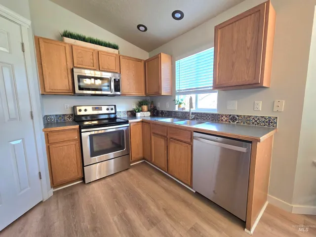 $355,000 | 1904 Tyler Street, Nampa, ID 83686