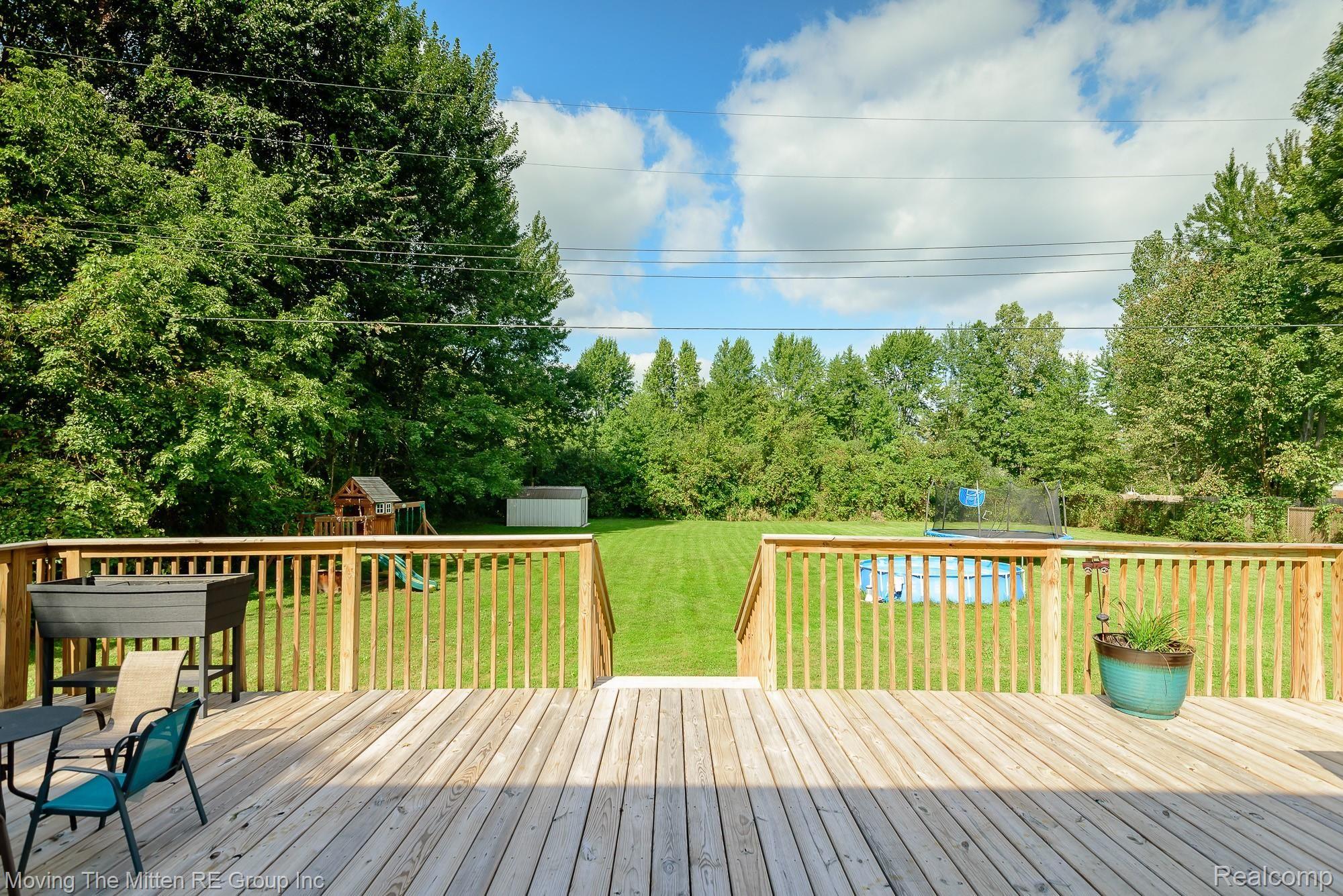 45530 Willow Road Belleville, MI 48111 - Photo 46 of 53 MTM_45530_willow-46.jpg