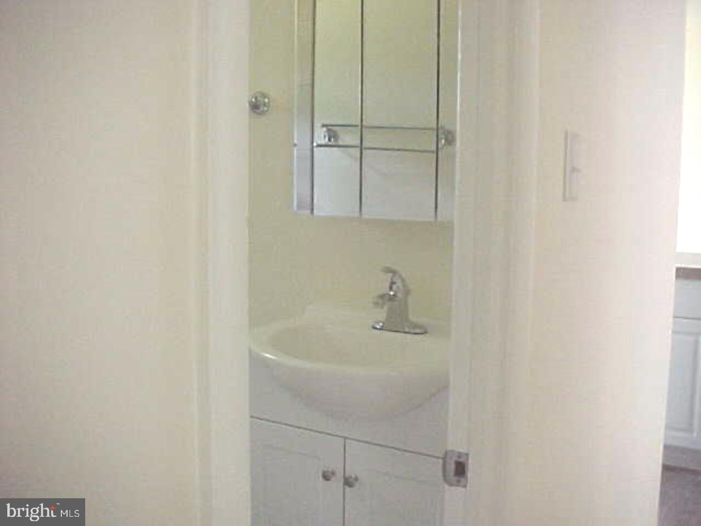 109 Lincoln Road Wenonah, NJ 08090 - Photo 14 of 14 Bathroom