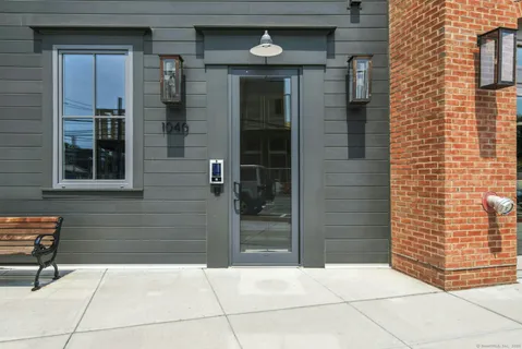 $9,250 | 1040 Boston Post Road, Unit 304, Darien, CT 06820